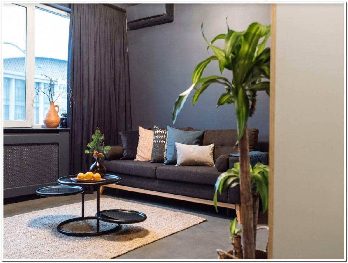 Luxury Downtown *